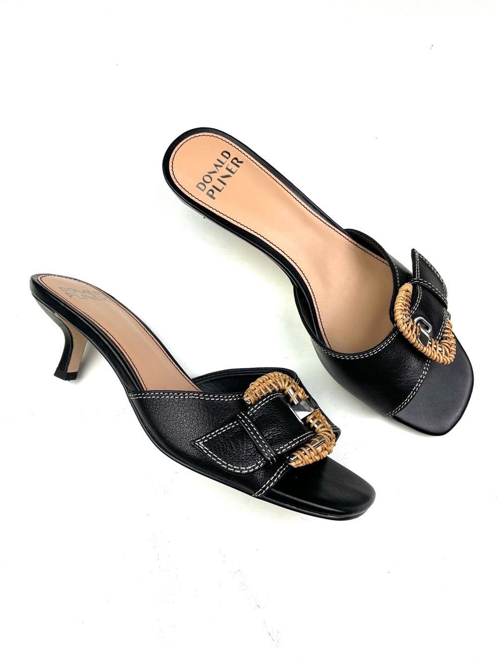 Like New Donald Pliner Cherry Kitten Heel Mule Black Leather Wicker Buckle 8